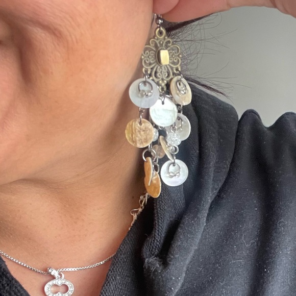 Adorable Dangling Chandelier Earrings - Picture 2 of 7